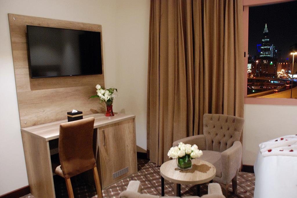 Burj Alhayat Hotel Suites Olaya Rijád Kültér fotó